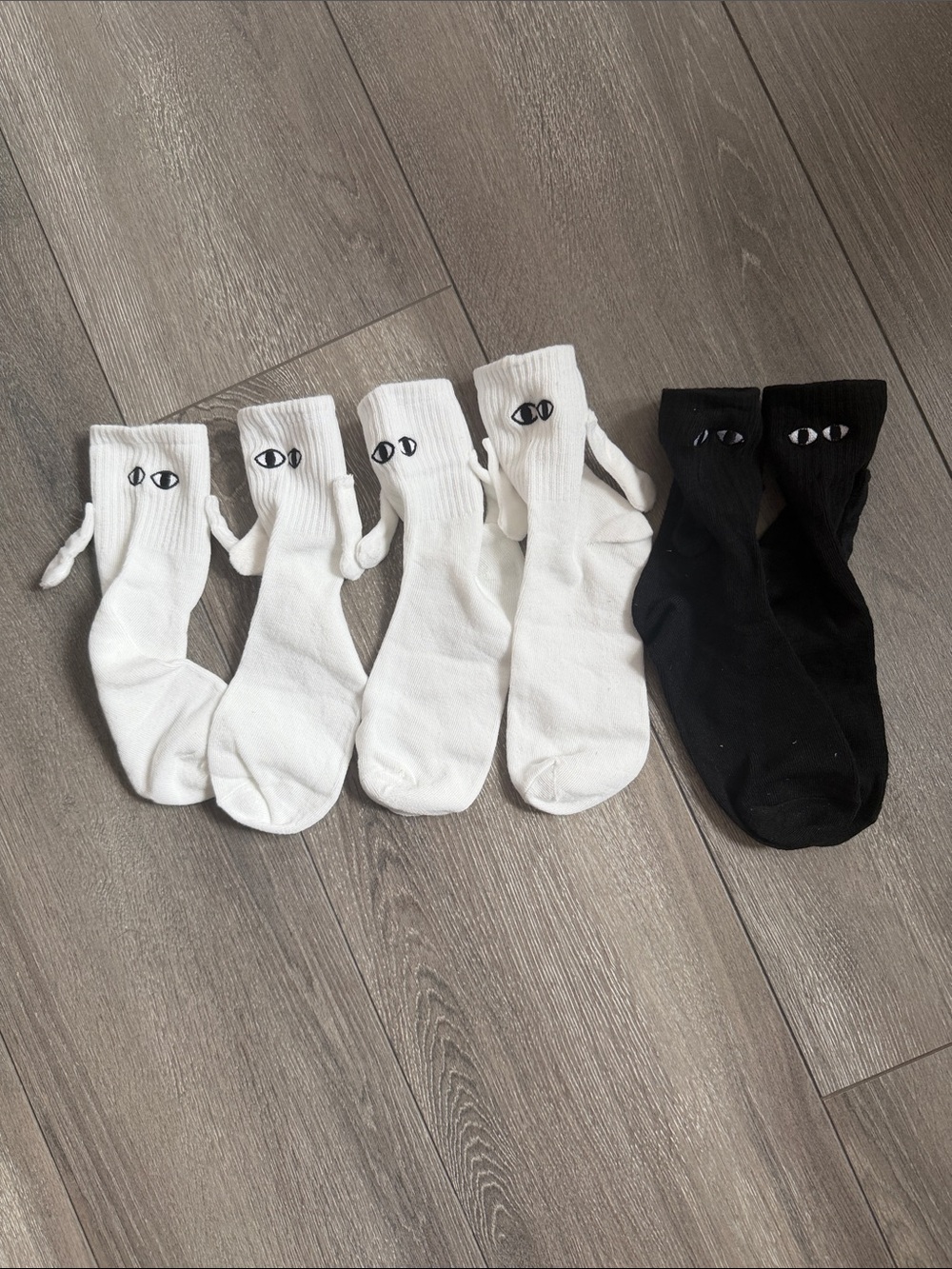 Crew Socks with Minimal Eye Detail - White & Black